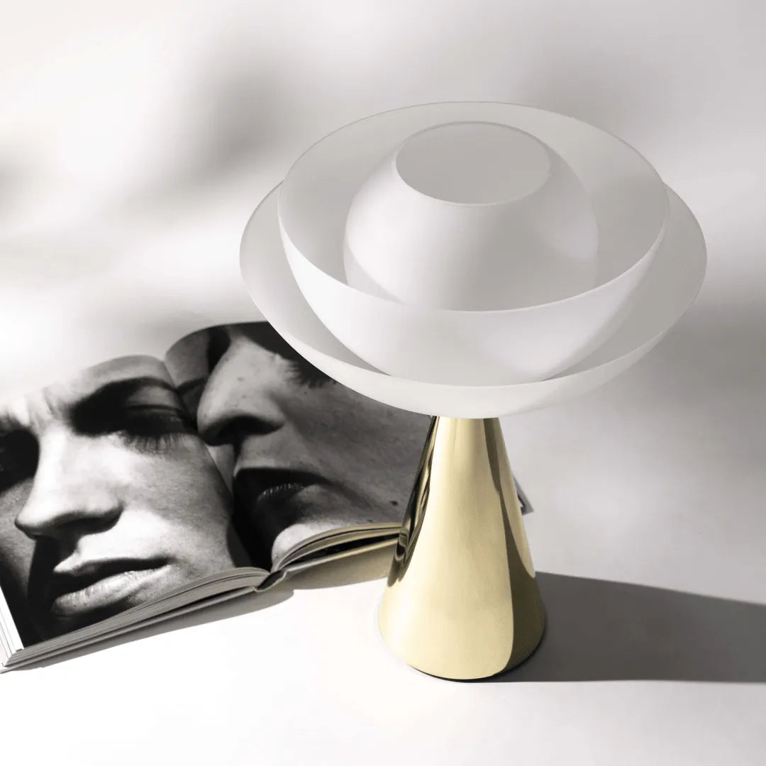 Lotus table lamp