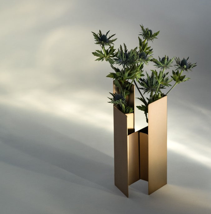 Fugit Design by Matteo Fiorini Bronze