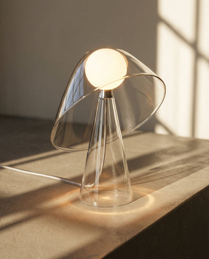 Mademoiselle table lamp