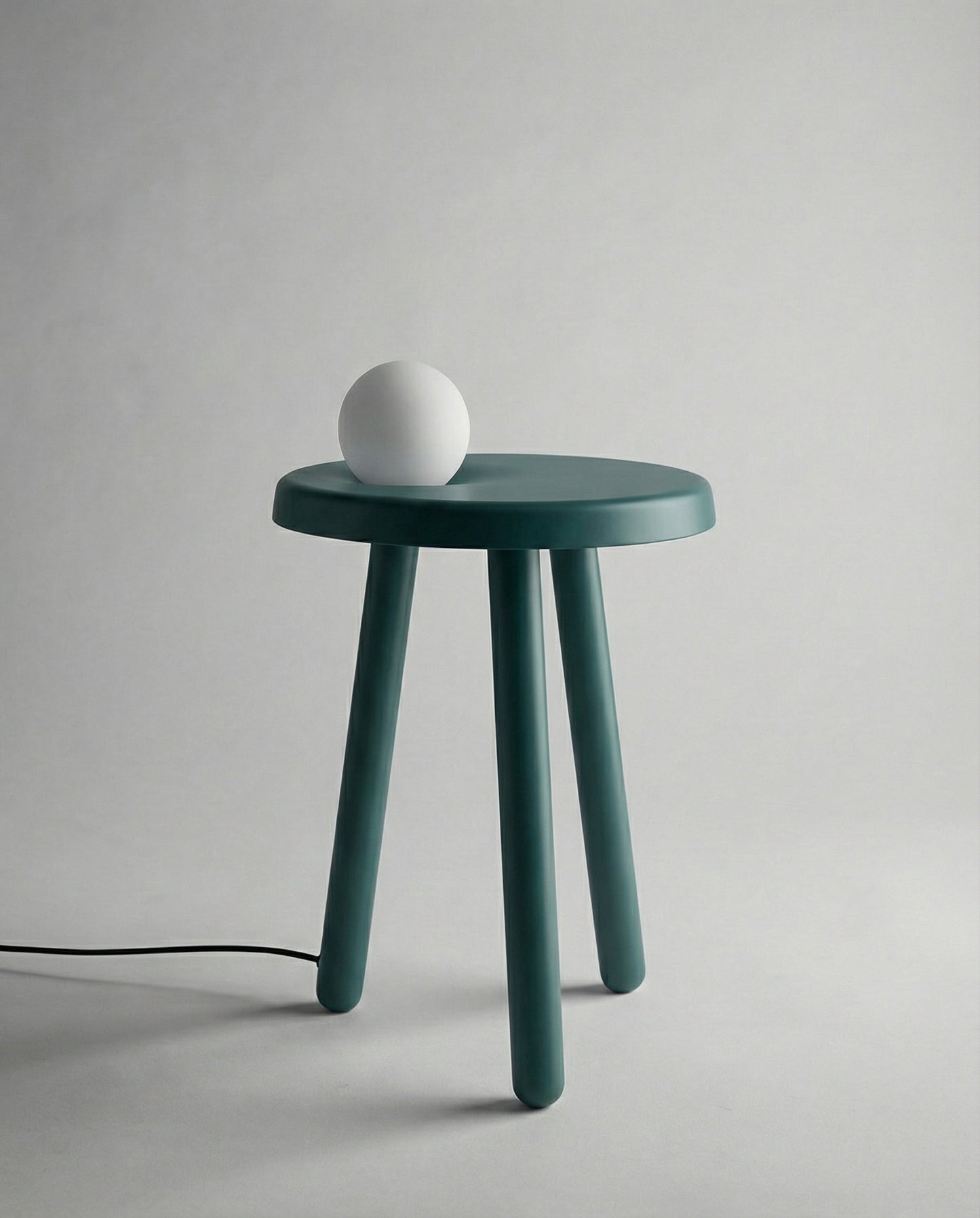 Alby small table with light