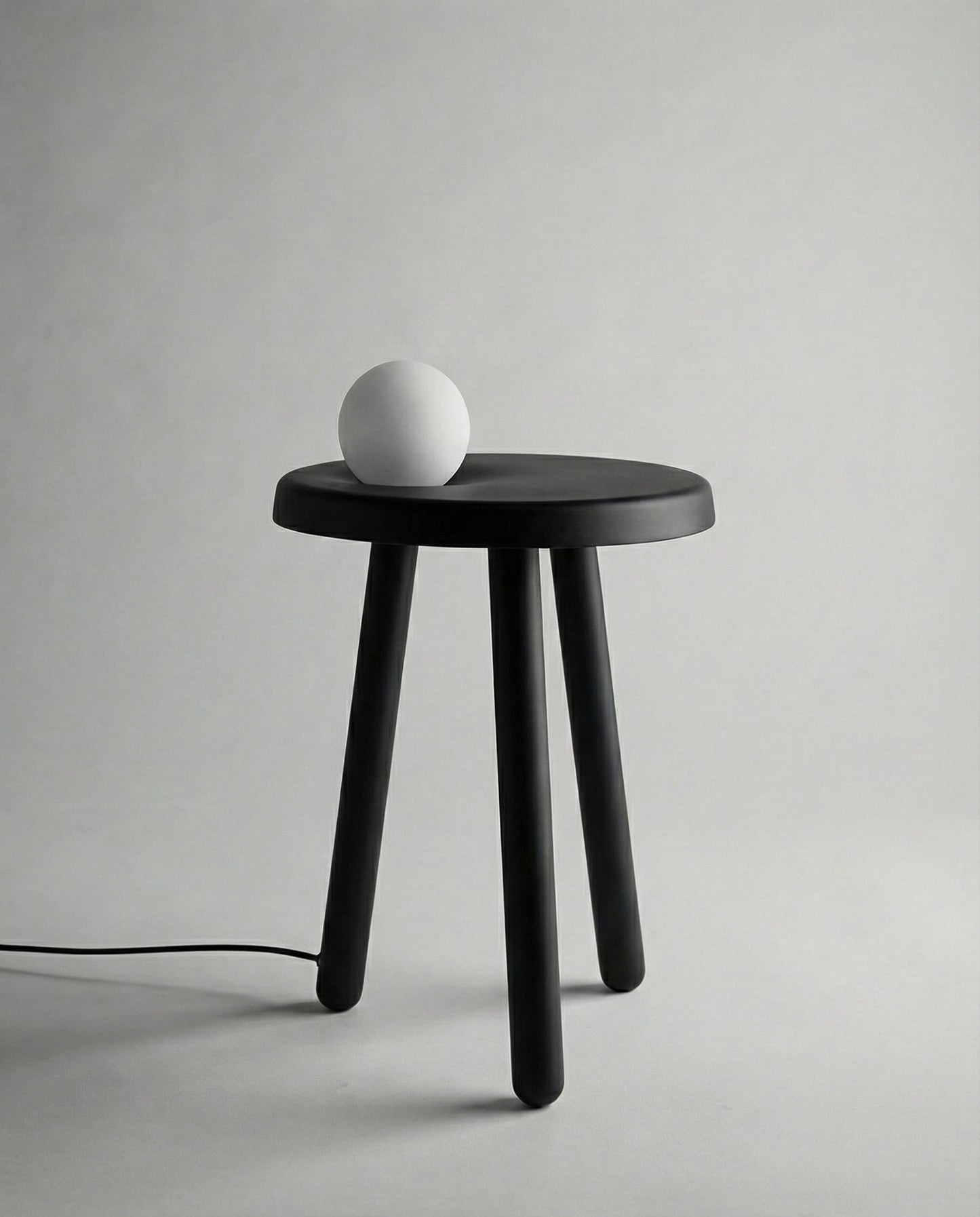 Alby small table with light